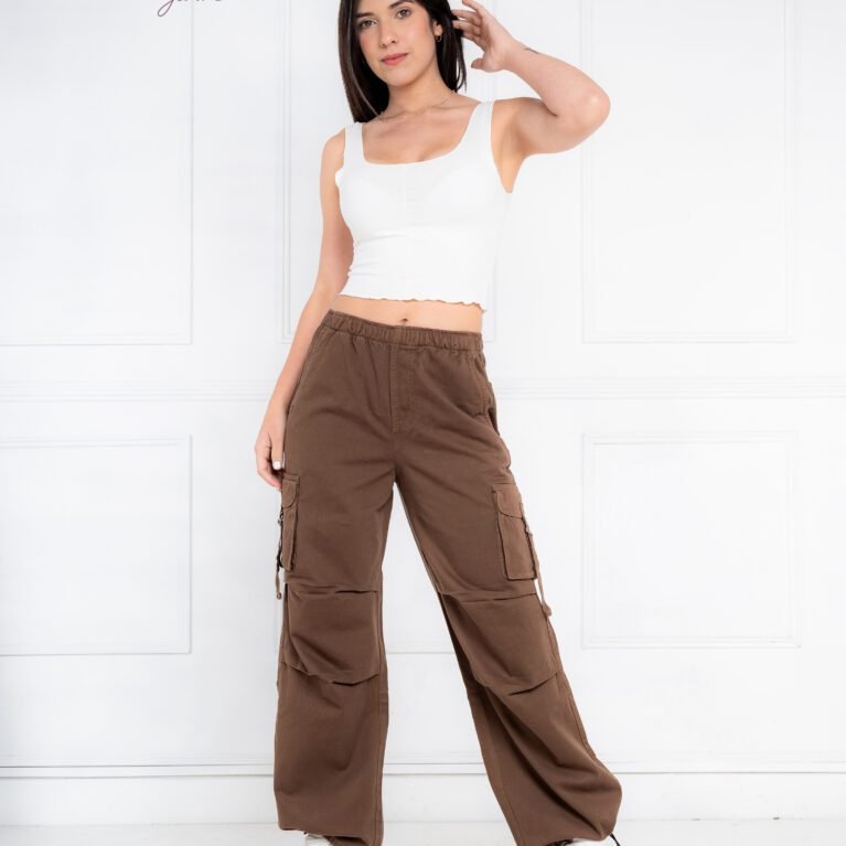 Parachute marrón tendencia jeans