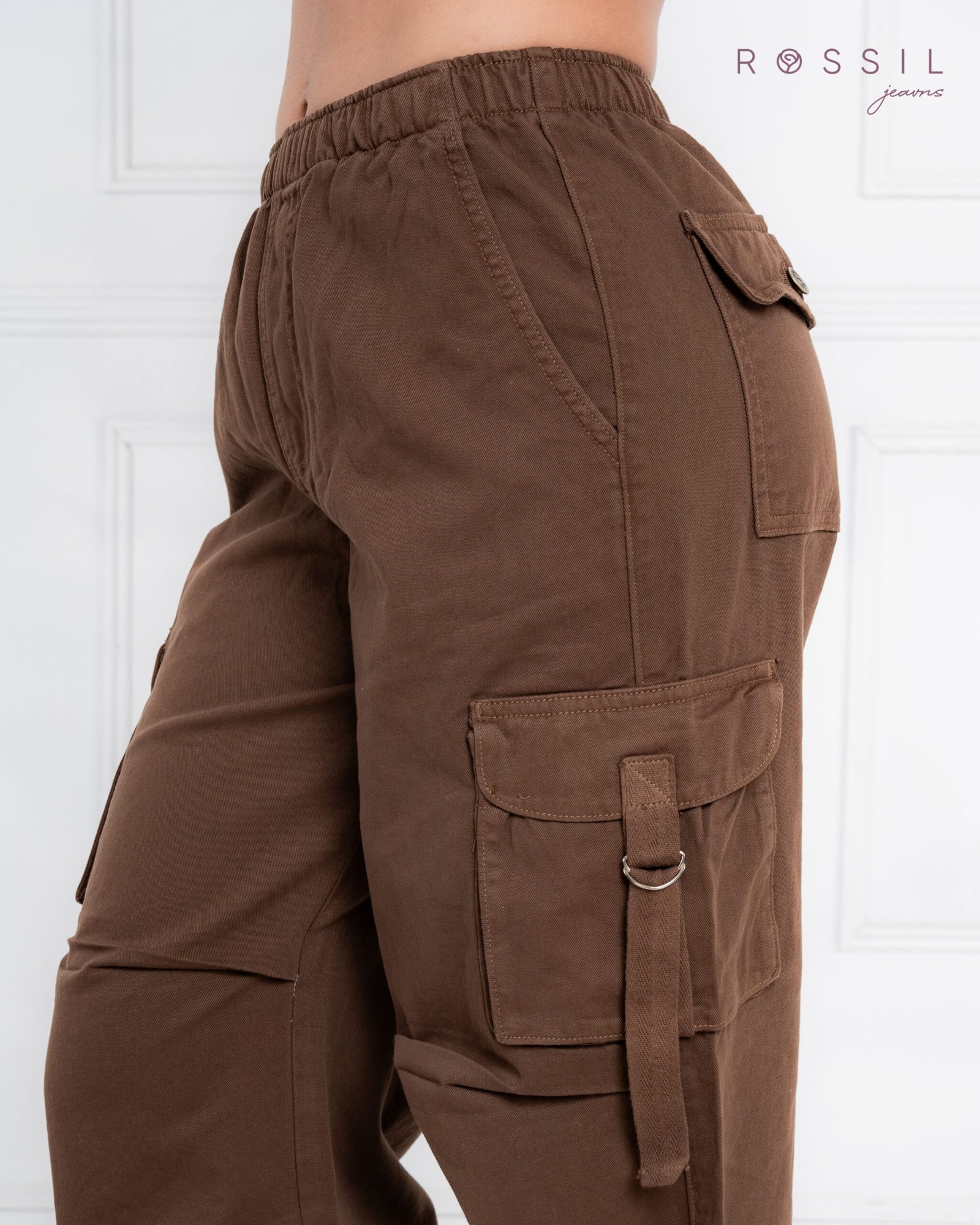 Parachute marrón tendencia jeans